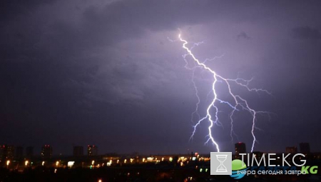 В Венесуэле очевидцы сфотографировали НЛО в обрамлении молний