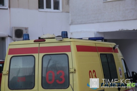 В Воронеже скорую задержали на парковке, умер пациент