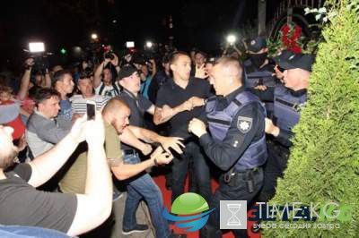 В Одессе на концерте известной украинской певицы произошла драка В Одессе на концерте известной украинской певицы произошла драка