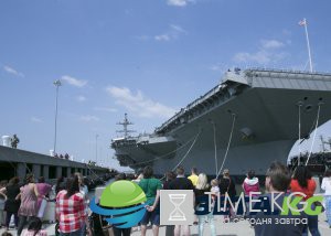 ВМС США получили самый дорогой авианосец в мире ФОТО,