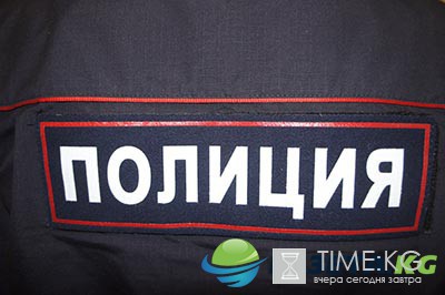 «На стенах была кровь»: В Екатеринбурге буйный мужчина разгромил свою квартиру