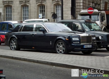 Дизайн нового Rolls-Royce Phantom рассекретили в Сети