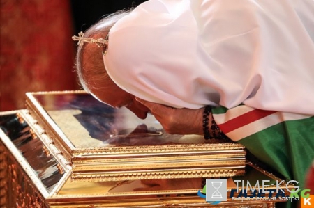 Мощи Николая Чудотворца в Санкт-Петербурге 2017: очередь сегодня, сколько стоять, как попасть в храм, правила поведения