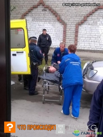 Неадекватный дебошир с отравлением крушил машины в Тюмени и нападал на людей