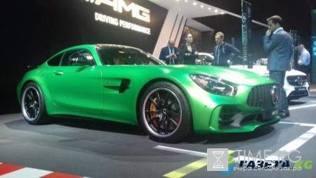 Обзор Mercedes–AMG GT R 2017 модельного года