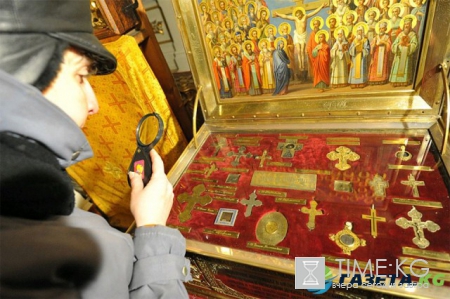 Очередь к мощам в Санкт-Петербурге сейчас, онлайн: в Санкт-Петербурге выстроилась громадная очередь к мощам Николая Чудотворца