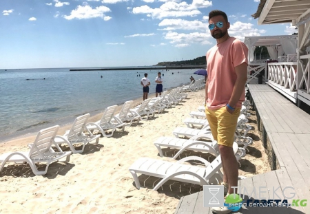 Тимур Мирошниченко: Развлекаю гостей, а за спиной у меня — пожар