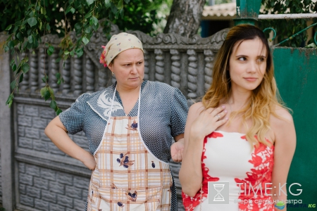 В Киеве стартовали съемки сериала «Домик в деревне» для Нового канала
