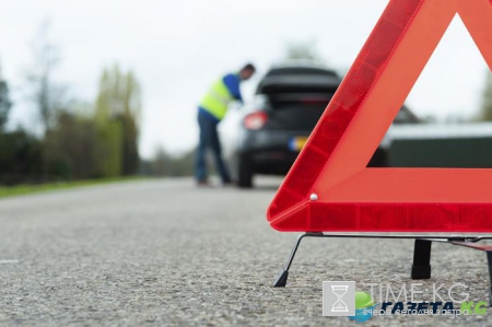 В Кузбассе водитель уснул за рулём и устроил аварию с четырьмя пострадавшими