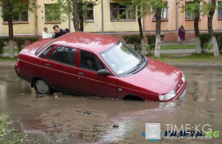 В Рязани придумали новый способ борьбы с лужами на дорогах