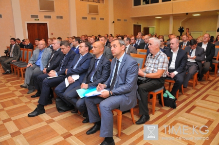 Албин обиделся на Минобороны и припомнил ему Главный Морской Парад