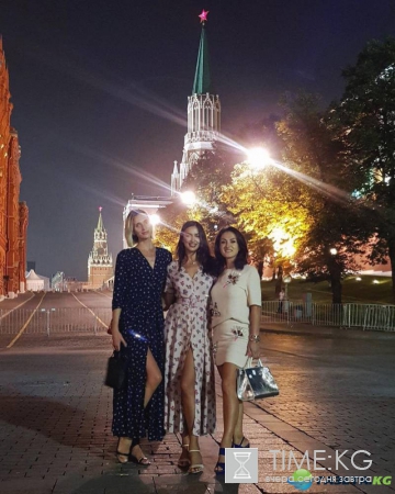 Модель Ирина Шейк сделала неожиданное фото в центре Москвы