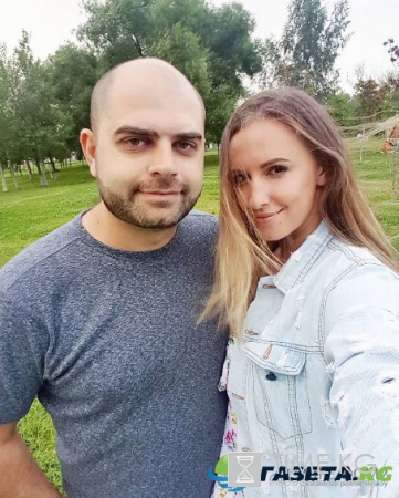 Ольга Гажиенеко улетает на отдых без мужа