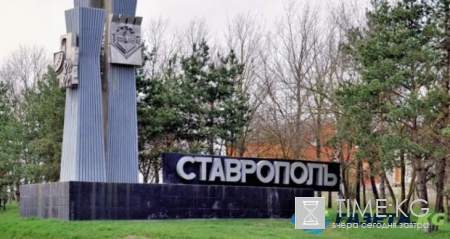 По Ставрополю гуляли две девушки в трусах