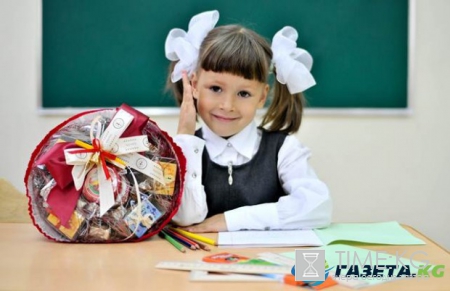 Учителю на 1 сентября оригинальный подарок, кроме цветов: Накануне Дня знаний родители ломают голову что подарить учителям