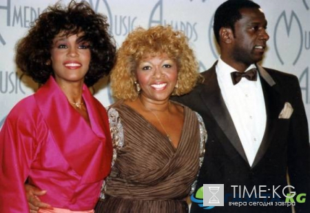 Уитни Хьюстон: Икона стиля для миллионов