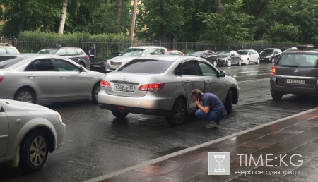 В ДТП на Льва Толстого столкнулись две иномарки