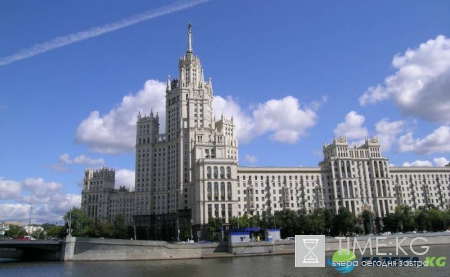 В Москве фонарные столбы двойного назначения приведут к одному стилю