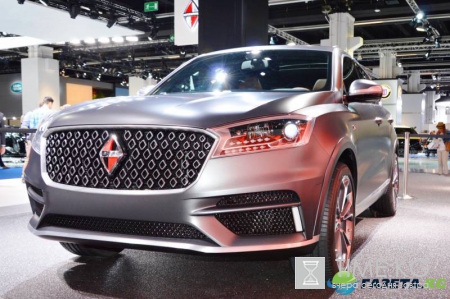 В сети показали фотографии "купеобразного" Borgward BX6