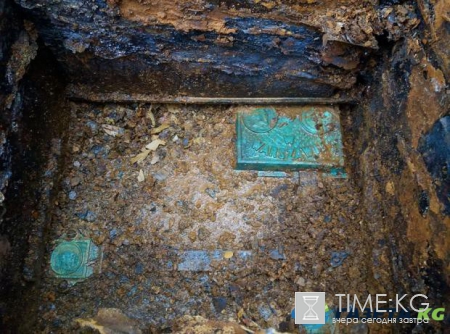 В Виннице открыли загадочный сейф найденный при прокладке теплотрассы