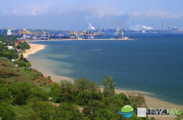 Киевские власти поручили углубить Азовское море Киевские власти поручили углубить Азовское море