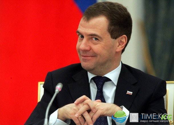 Медведев заявил, что цифровая экономика "убьет" целые профессии