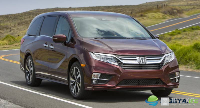 Новая Honda Odyssey проходит тесты IIHS