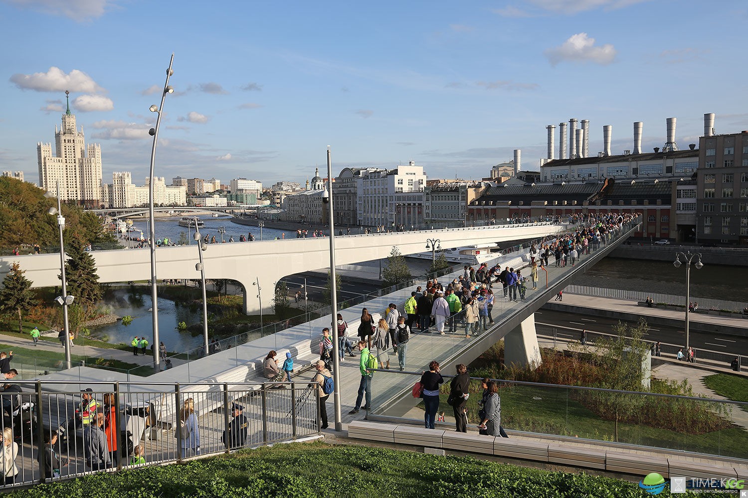 Парк Зарядье в Москве: стоимость входа, как добраться, достопримечательности, что посмотреть Парк Зарядье в Москве: стоимость входа, как добраться, достопримечательности, что посмотреть
