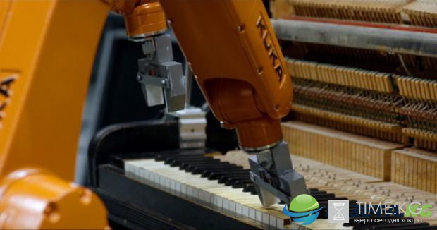 Роботы играют на музыкальных инструментах в крутом видео от музыканта Найджела Стэнфорда