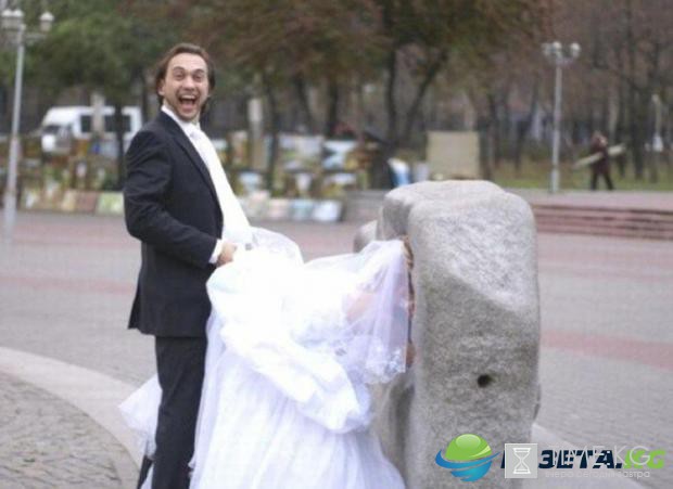 Самые смешные и нелепые свадебные фотографии Самые смешные и нелепые свадебные фотографии