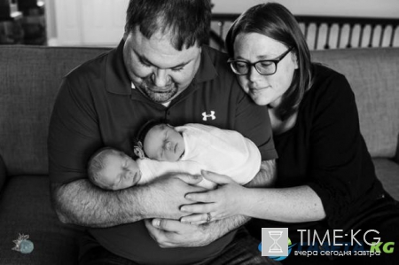 Фотосессия перед смертью: родители близнецов успели запечатлеть короткие моменты жизни своего малыша