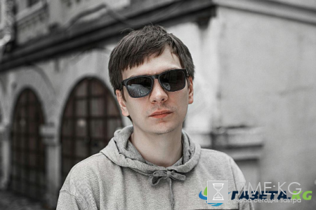 Первый канал "похоронил" рок после баттла Оксимирона и Гнойного