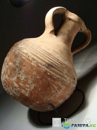 В Иерусалиме найдена 4000-летняя амфора с обезглавленными жабами