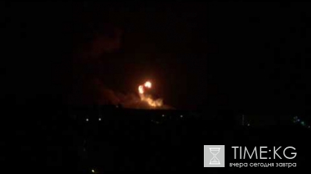 В Сети появилось видео взрывов на крупном военном складе на Украине под Винницей