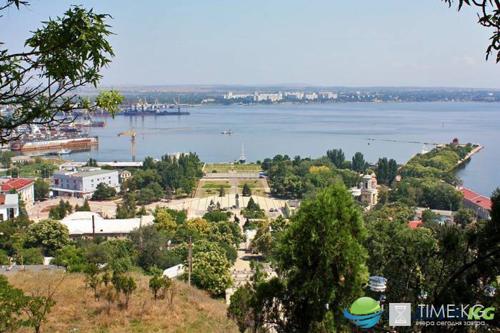 В Керчи отключат воду на два дня из-за ремонта водовода