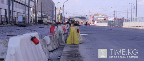 В Петербурге перекрыли движение по Демонстрационному проезду и улице Гастелло
