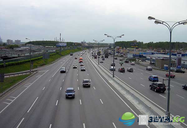 Водитель с монтировкой напал на велосипедиста в Москве