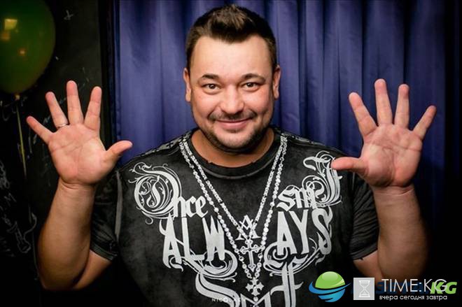 Жуков показал ролик с голыми мужчинами в гримерке