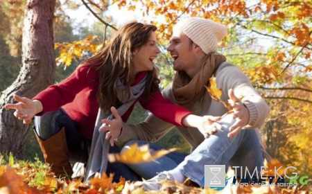 Гороскоп на октябрь: чего ждать знакам зодиака в карьере любви и здоровье