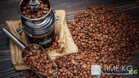 Как в жизни человека появился кофе: история возникновения любимого миллионами напитка