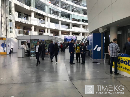Кыргызстан принимает участие в «Expotravel-2021» Кыргызстан принимает участие в «Expotravel-2021»