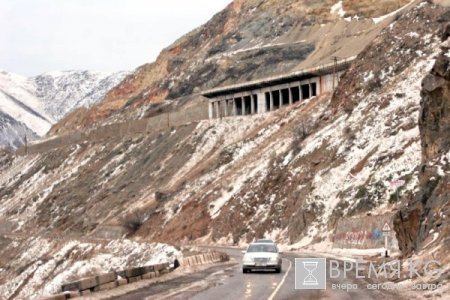 Автомагистрали Бишкек - Балыкчи 155 лет! Вьется она горными серпантинами и сближает людей, рассказывая им свою историю. Автомагистрали Бишкек - Балыкчи 155 лет! Вьется она горными серпантинами и сближает людей, рассказывая им свою историю.