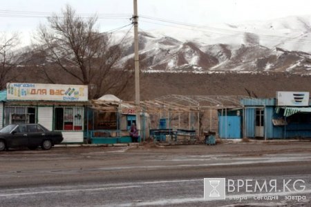 Автомагистрали Бишкек - Балыкчи 155 лет! Вьется она горными серпантинами и сближает людей, рассказывая им свою историю.