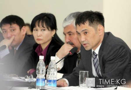 В Бишкеке и Оше прошли круглые столы по обсуждению законопроектов о выборах В Бишкеке и Оше прошли круглые столы по обсуждению законопроектов о выборах