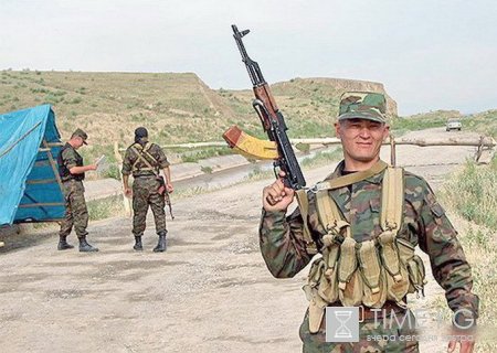 Путешествие от казахского пограничного поста «Айша Биби» до кыргызского поста «Чалдыбар» Путешествие от казахского пограничного поста «Айша Биби» до кыргызского поста «Чалдыбар»