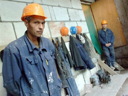 "Утечка мозгов" и вынужденная миграция людей в погонах "Утечка мозгов" и вынужденная миграция людей в погонах