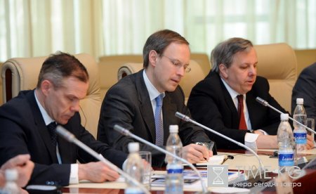 Встреча с послами. Встреча с послами.