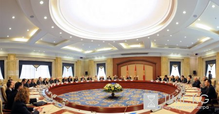 Встреча с послами. Встреча с послами.