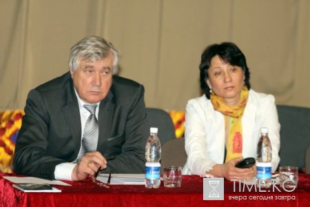 В Кыргызстане для госслужащих начались курсы повышения квалификации В Кыргызстане для госслужащих начались курсы повышения квалификации