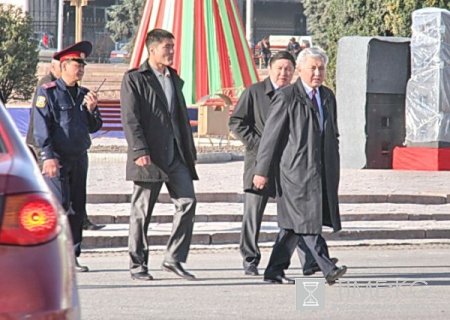 Месячник благоустройства стартовал в столице Кыргызстана. Месячник благоустройства стартовал в столице Кыргызстана.
